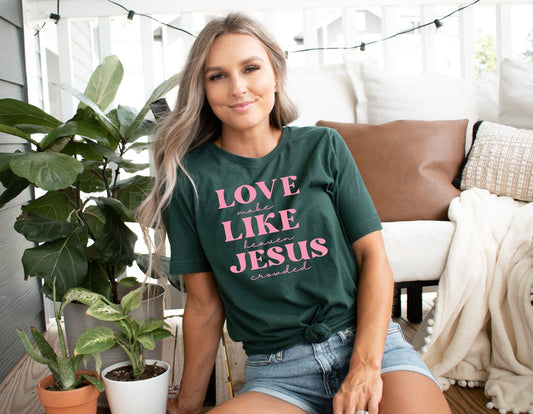 Love Like Jesus hunter Bella Graphic Tee/Sweatshirt