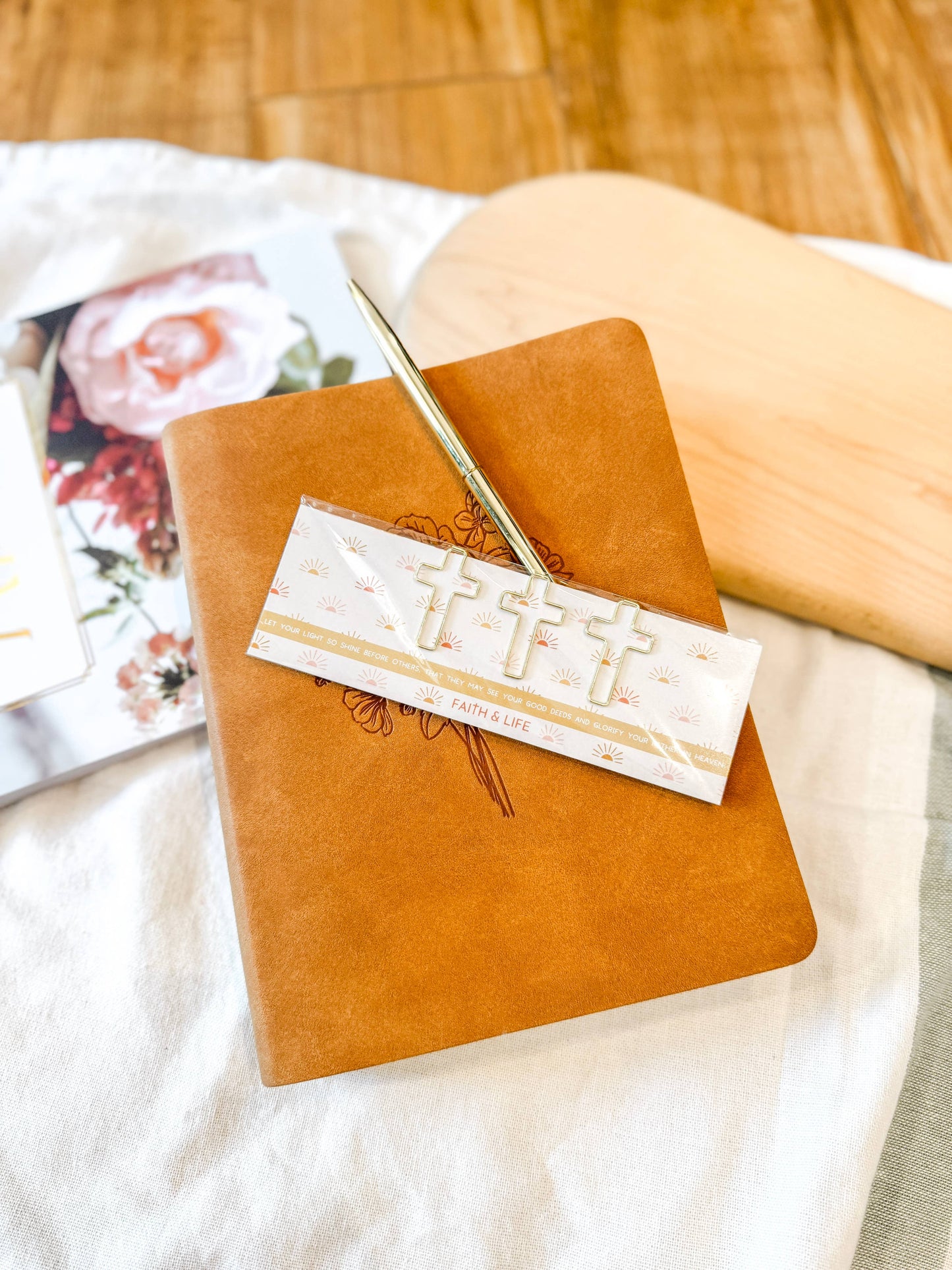 Cross Paperclip and Bookmark Set: Let Your Light Shine