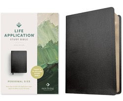 NLT Life Application Study Bible, Third Edition, Personal Size (Black Bonded Leather)