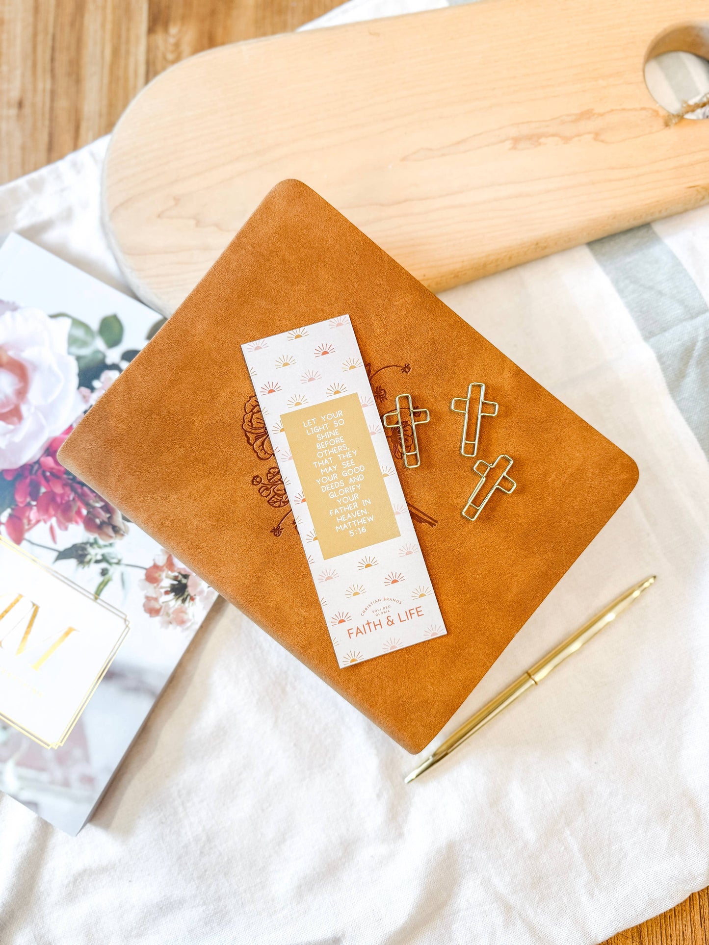 Cross Paperclip and Bookmark Set: Let Your Light Shine