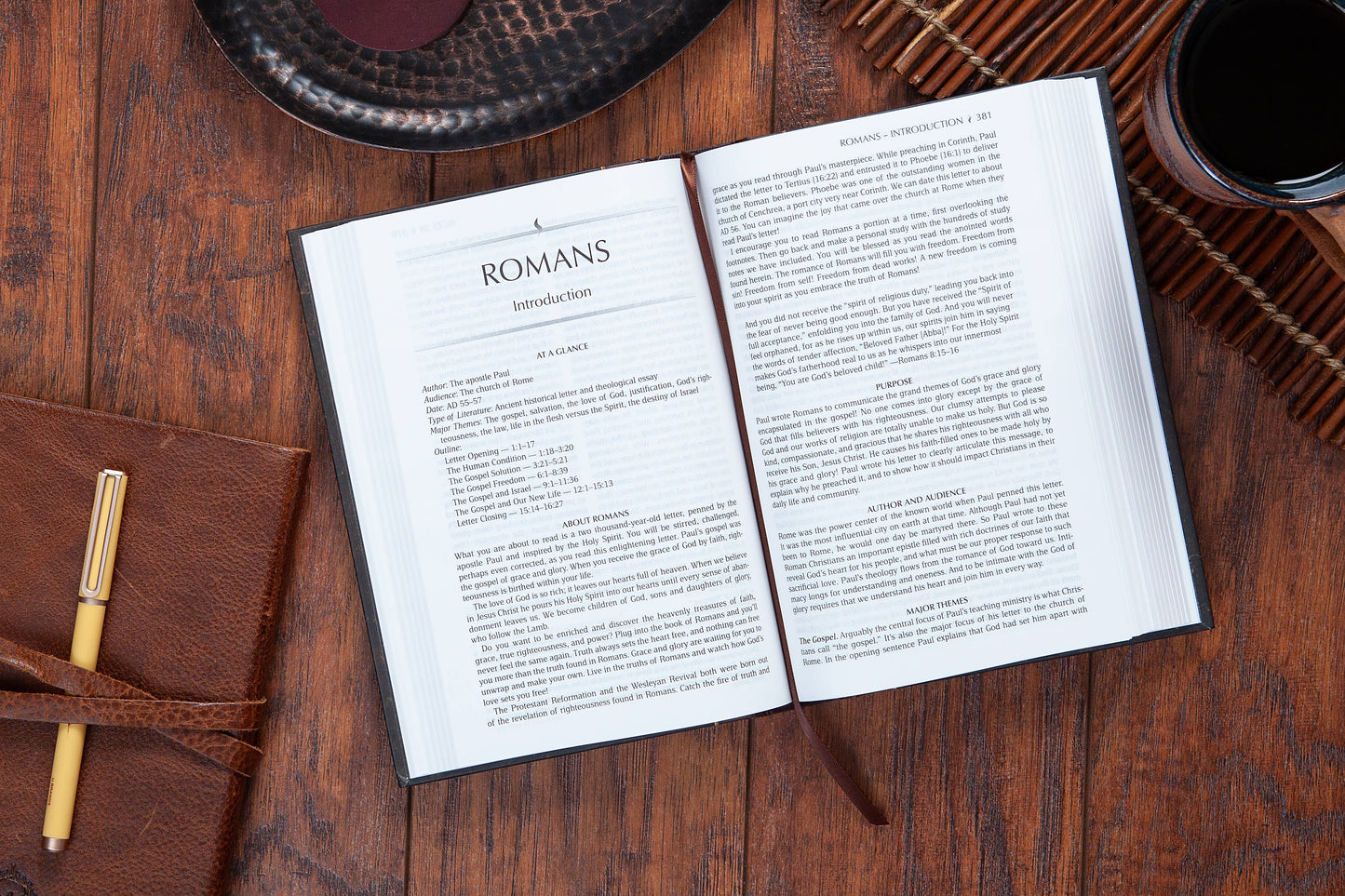 The Passion Translation New Testament (Hardcover Espresso)